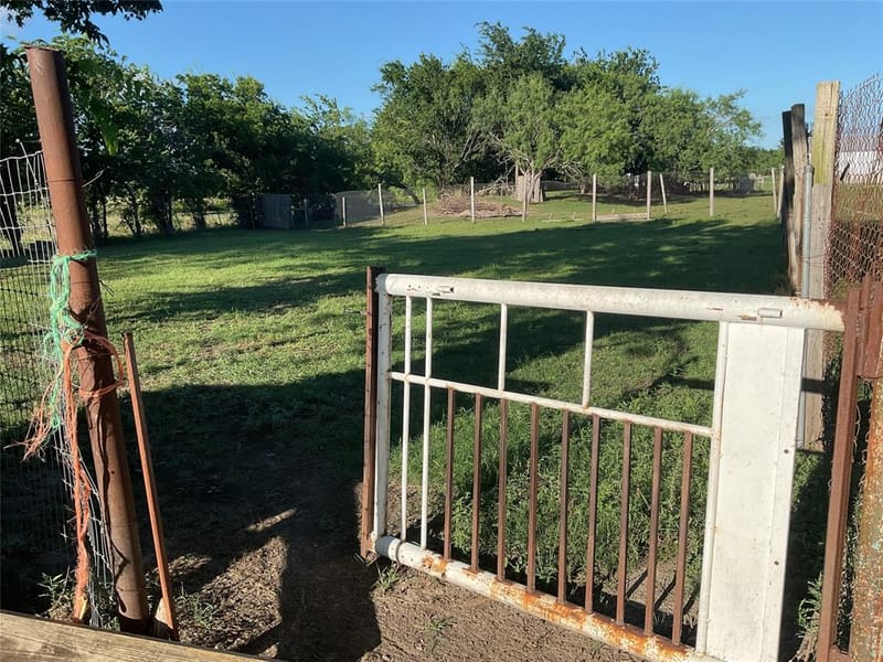 5602 County Road 2526, Royse City TX 75189 - Photo 20