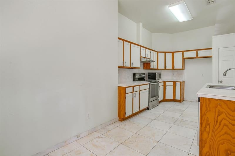 8304 Clearbrook Drive, Fort Worth TX 76123 - Photo 18