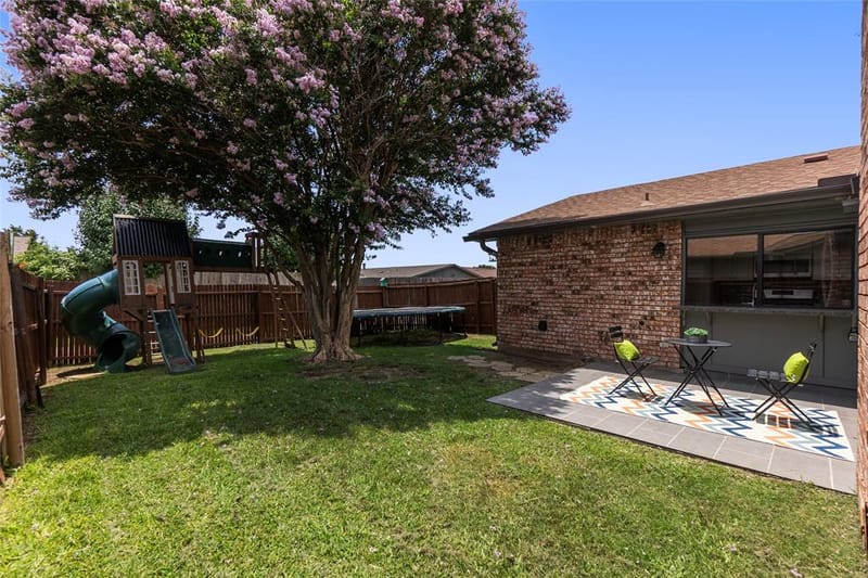 2004 White Ash Road, Carrollton TX 75007 - Photo 32