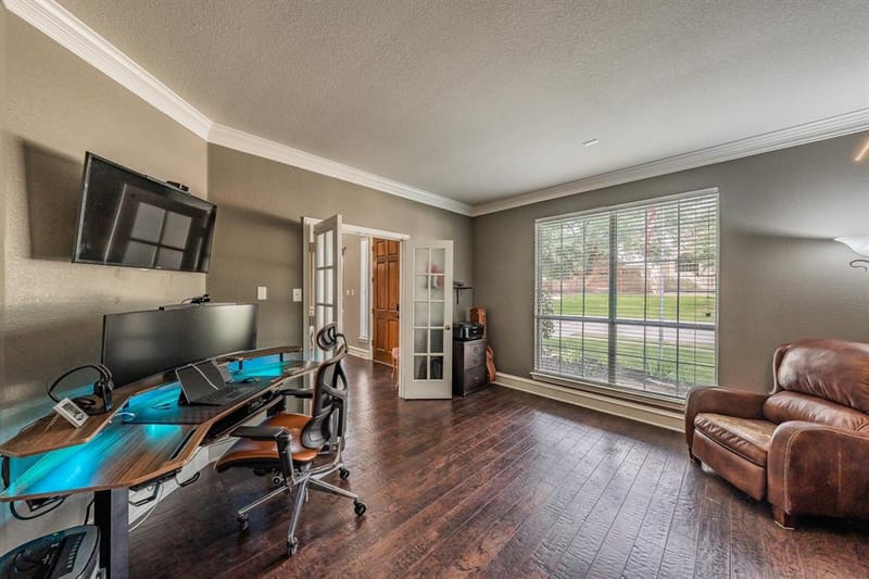 3620 Oakcrest Drive, Plano TX 75025 - Photo 8