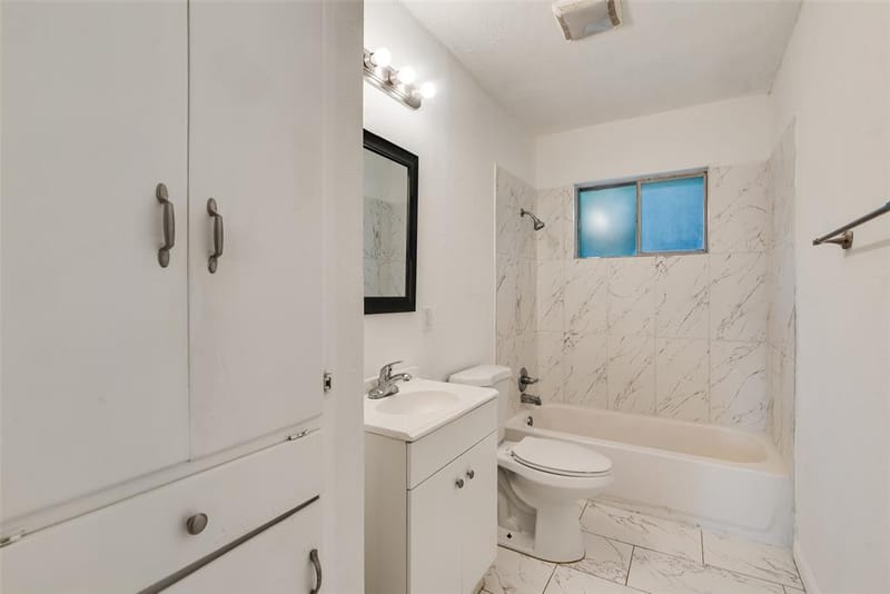 730 Cindy Lane, Grand Prairie TX 75052 - Photo 13