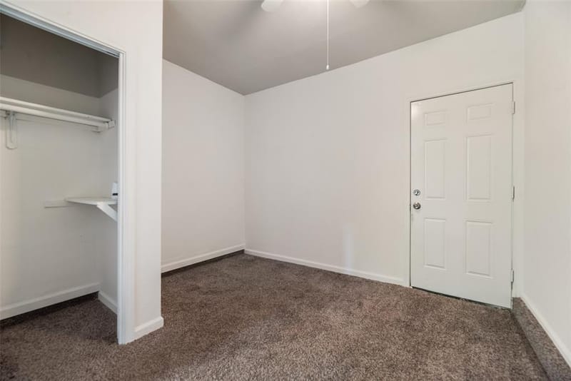 730 Cindy Lane, Grand Prairie TX 75052 - Photo 20