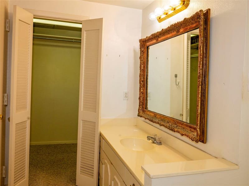 6211 W Northwest Highway # 1501, Dallas TX 75225 - Photo 10