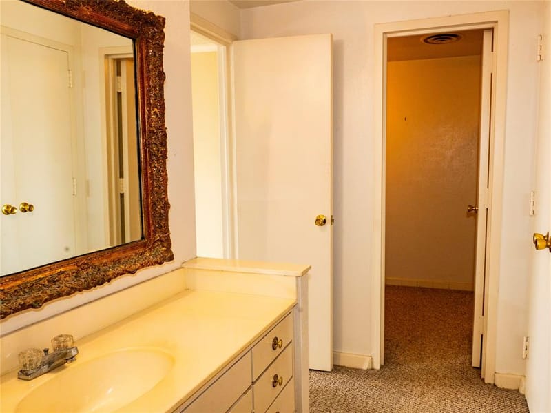 6211 W Northwest Highway # 1501, Dallas TX 75225 - Photo 11
