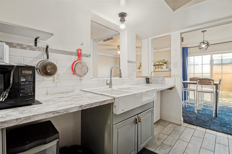 1402 S Carrier Parkway # 202, Grand Prairie TX 75051 - Photo 21