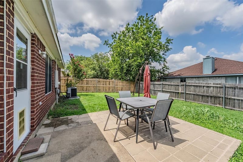 7000 Rovato Drive, Arlington TX 76001 - Photo 38