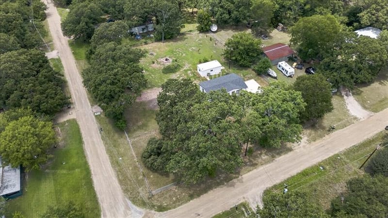 250 E Golden Oaks Drive, Mabank TX 75156 - Photo 30