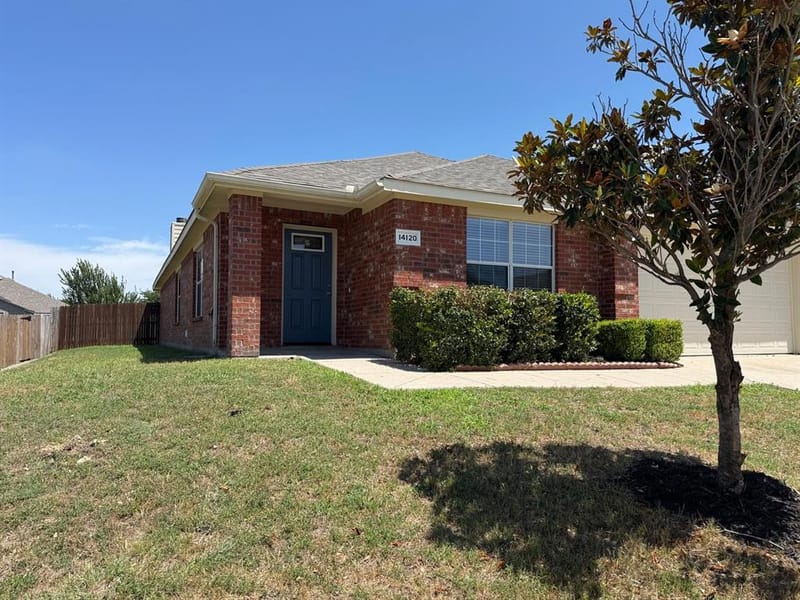 14120 Tanglebrush Trail, Fort Worth TX 76052 - Photo 2