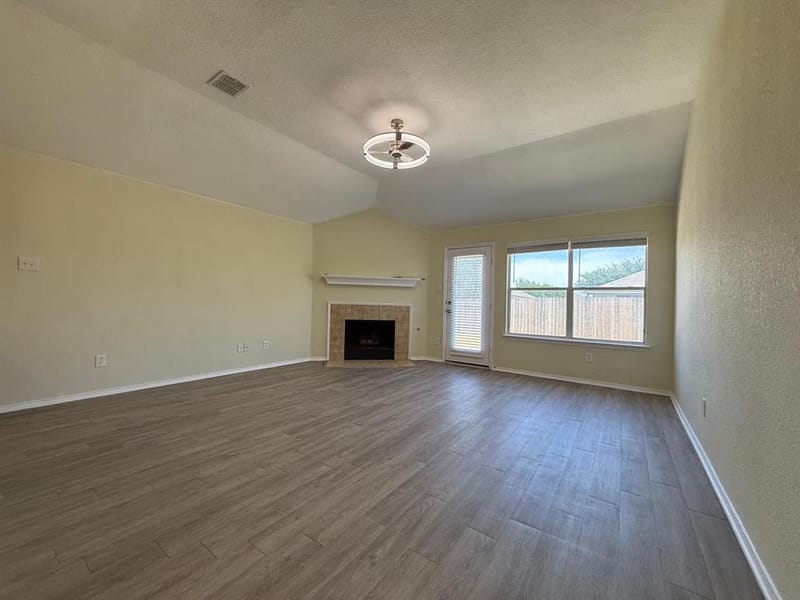 14120 Tanglebrush Trail, Fort Worth TX 76052 - Photo 9