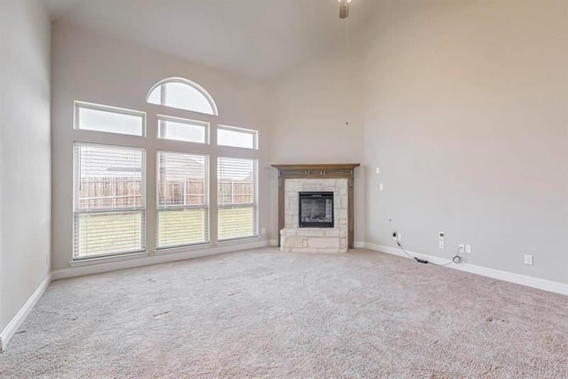 422 Crestview Drive, Midlothian TX 76065 - Photo 12