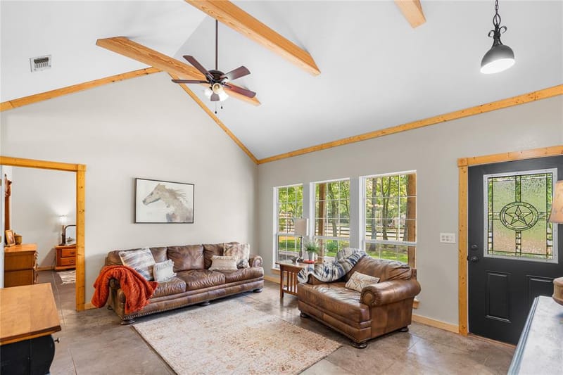 109 Rs County Road 3319, Emory TX 75440 - Photo 16