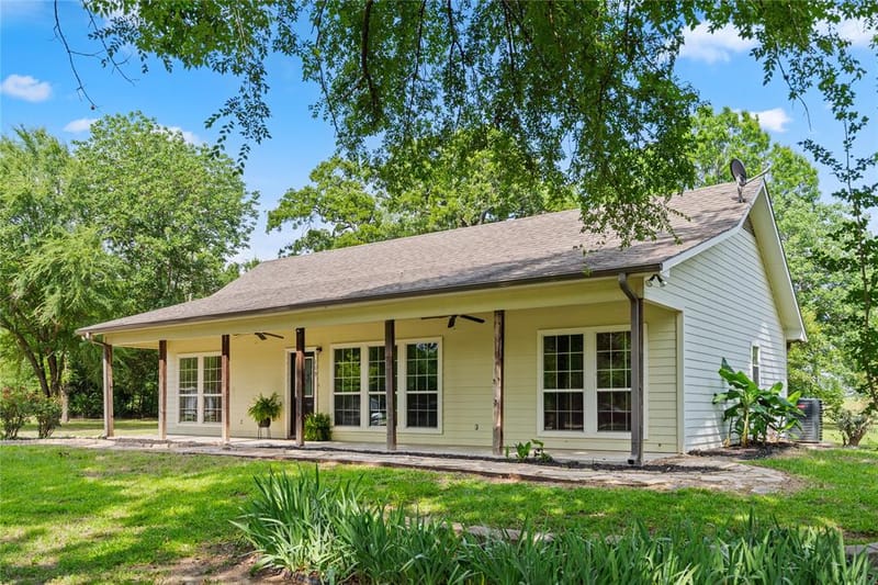 109 Rs County Road 3319, Emory TX 75440 - Photo 3