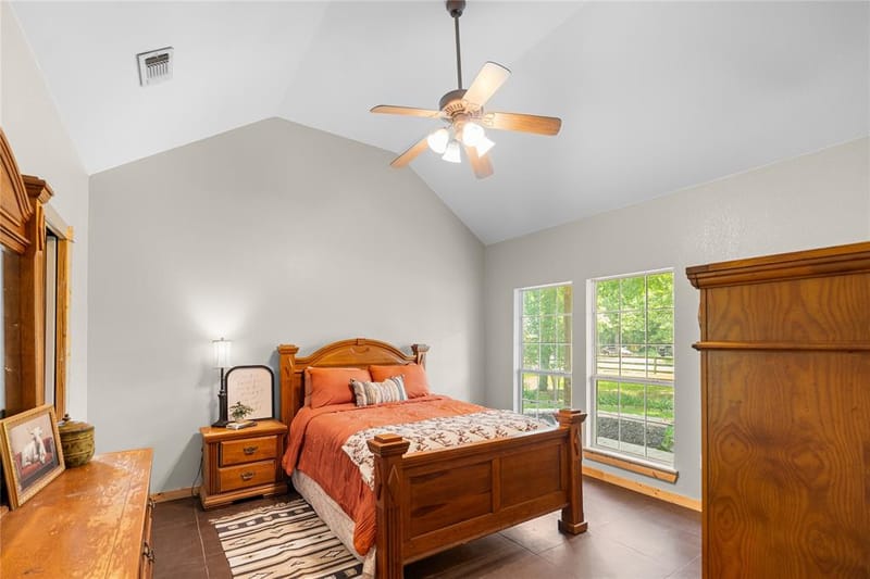 109 Rs County Road 3319, Emory TX 75440 - Photo 29