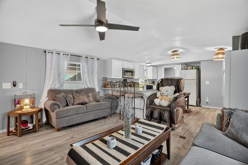 6602 Ashley Court, Granbury TX 76049 - Photo 7