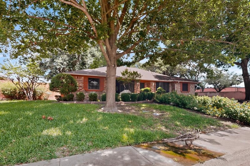 1000 Townsend Lane, DeSoto TX 75115 - Photo 3