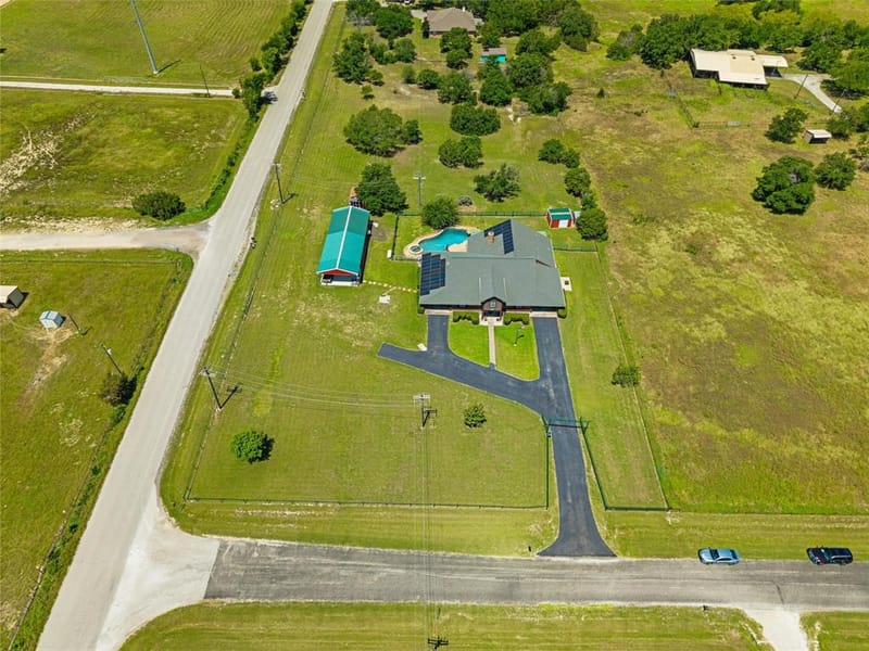 7301 Comer Lane, Weatherford TX 76085 - Photo 11