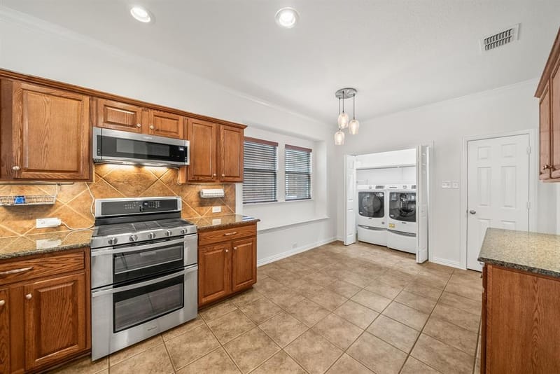 325 Kirby Drive, Argyle TX 76226 - Photo 13