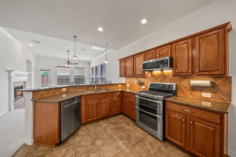 325 Kirby Drive, Argyle TX 76226 - Photo 12