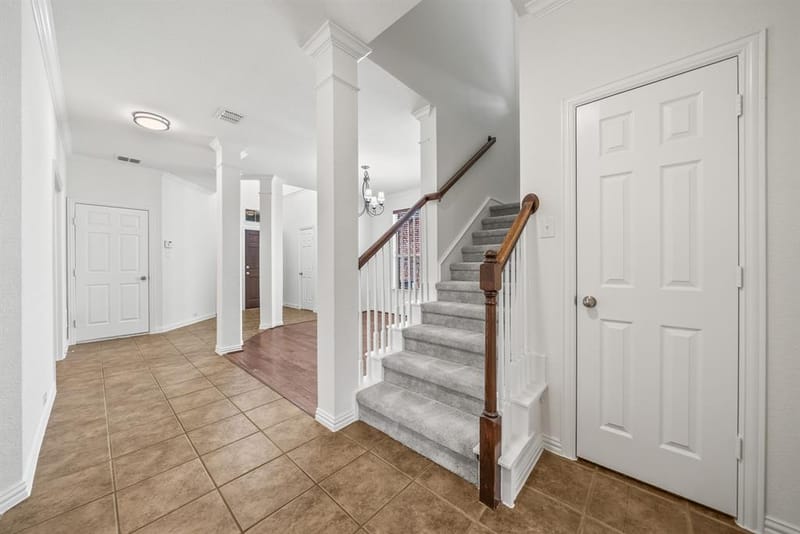 325 Kirby Drive, Argyle TX 76226 - Photo 4