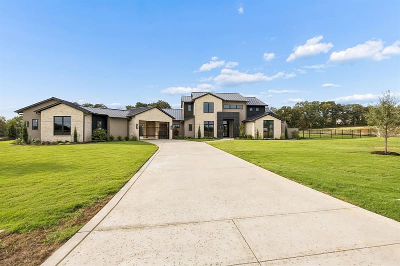 1402 Clydesdale Road, Bartonville TX 76226 - Photo 3