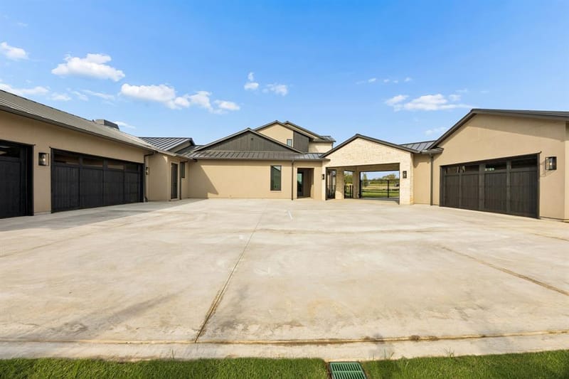 1402 Clydesdale Road, Bartonville TX 76226 - Photo 38