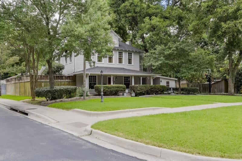 708 W Marvin Avenue, Waxahachie TX 75165