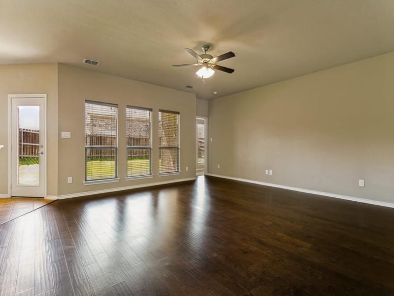 4009 Kensington Drive, Sanger TX 76266 - Photo 6