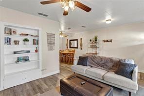 201 S Jones Street, Granbury TX 76048 - Photo 22
