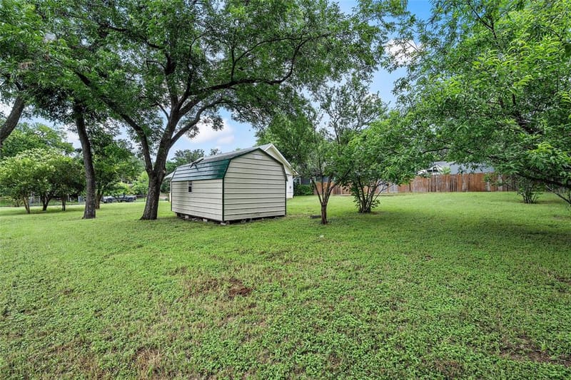 1609 Reuter Avenue, Waco TX 76708 - Photo 22