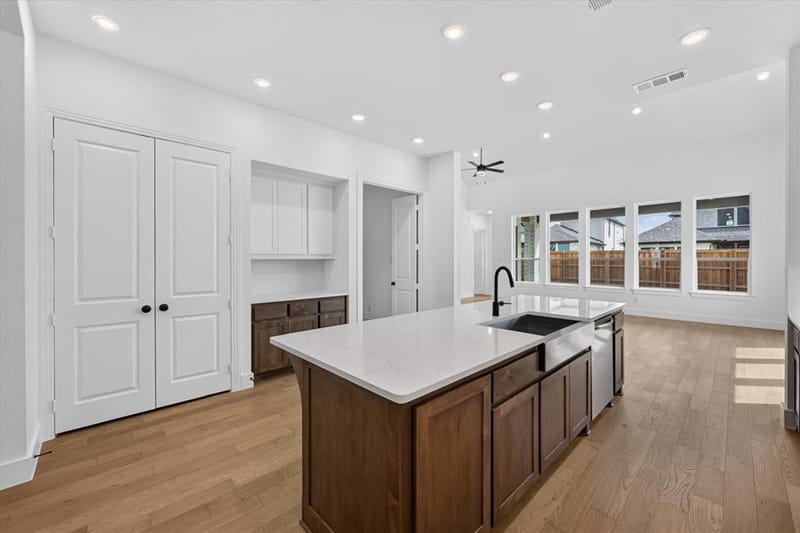 4444 Lamplights Drive, Celina TX 75078 - Photo 4