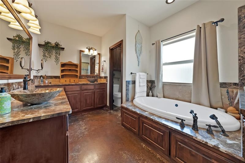 411 N Oak Branch Rd, Waxahachie TX 75167 - Photo 20