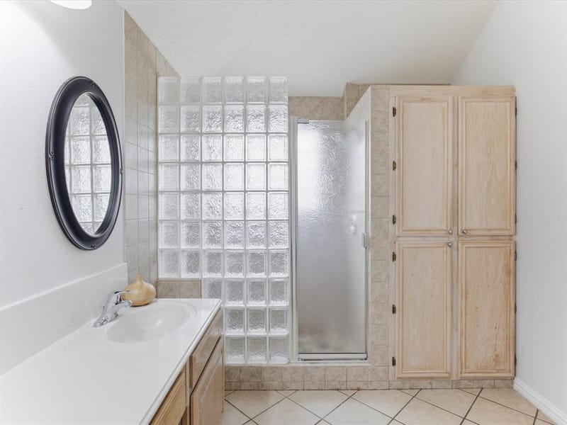 7609 Albany Lane, Arlington TX 76002 - Photo 19