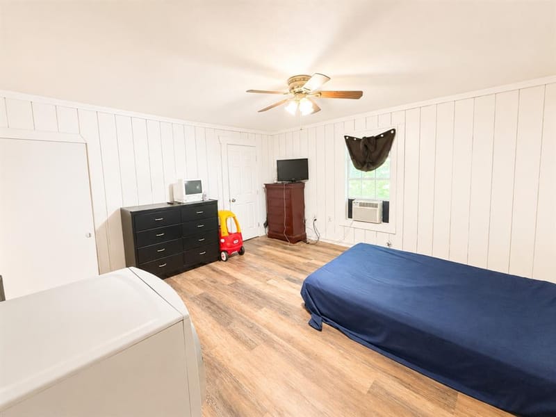 2732 W Collin Street, Corsicana TX 75110 - Photo 11
