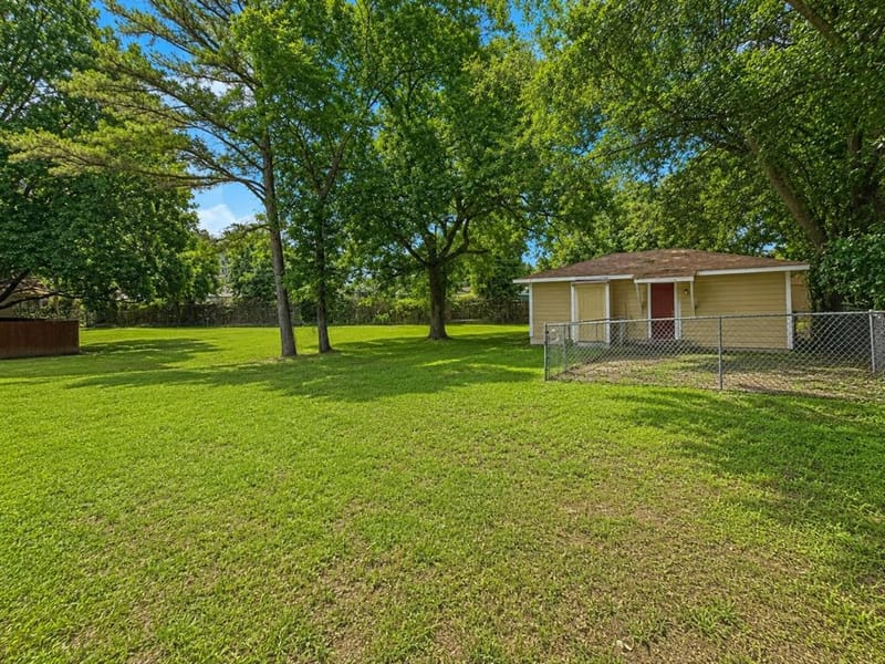 2732 W Collin Street, Corsicana TX 75110 - Photo 19