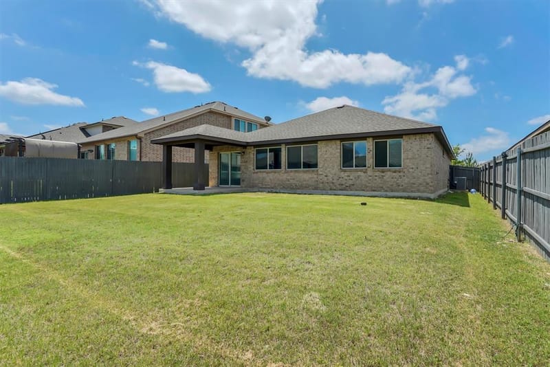 816 Oriel Circle, Fort Worth TX 76036 - Photo 11