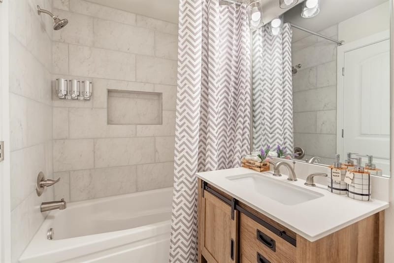 1501 Lakeview Drive, Grand Prairie TX 75051 - Photo 20