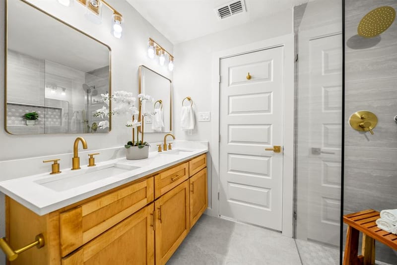 3654 Ridgebriar Drive, Dallas TX 75234 - Photo 7