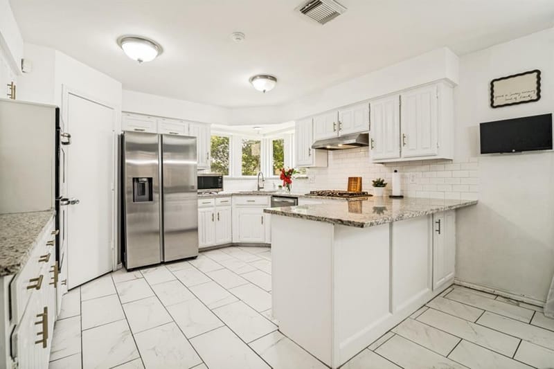3701 Christopher Drive, Rowlett TX 75088 - Photo 10