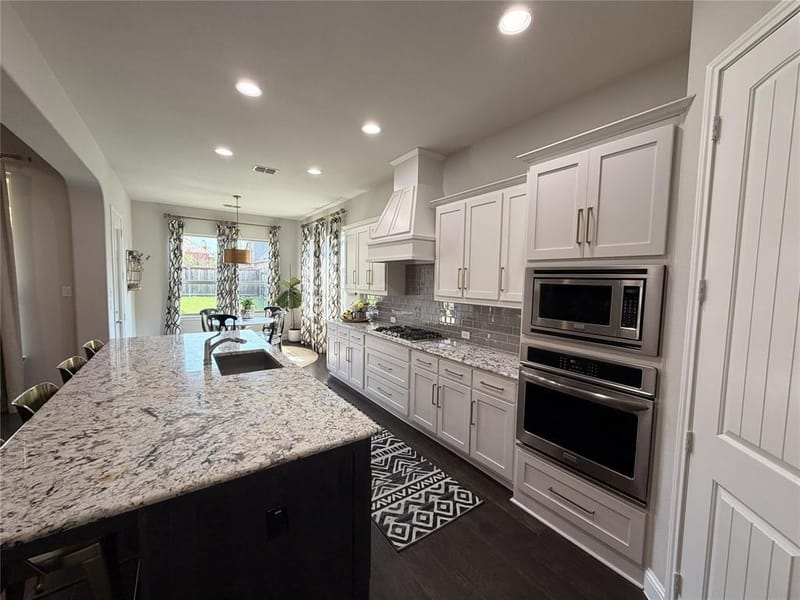 10316 Colina Drive, Fort Worth TX 76126 - Photo 9