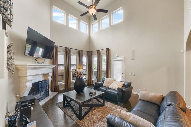 10082 Drawbridge Drive, Frisco TX 75035 - Photo 11