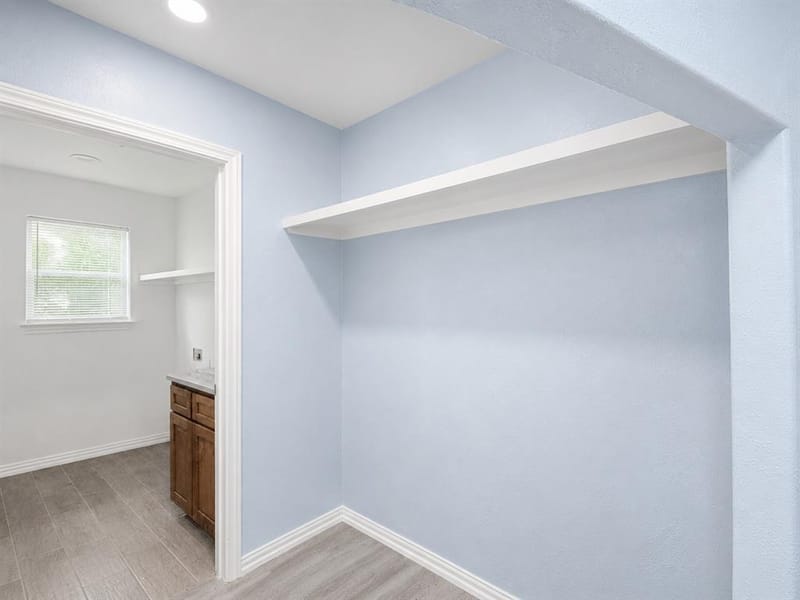 610 W Austin Street, Paris TX 75460 - Photo 10
