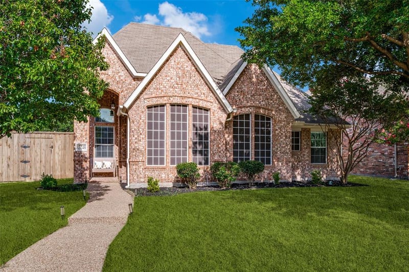 13248 Cottage Grove Drive, Frisco TX 75033 - Photo 2