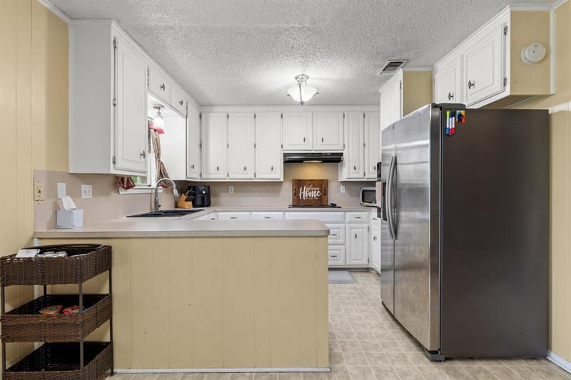 505 Pinewood Lane, Hewitt TX 76643 - Photo 6