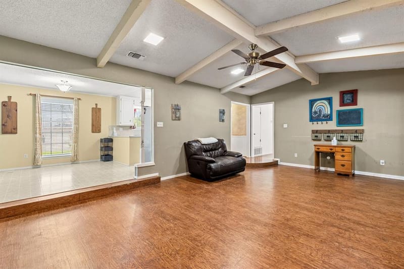 505 Pinewood Lane, Hewitt TX 76643 - Photo 13