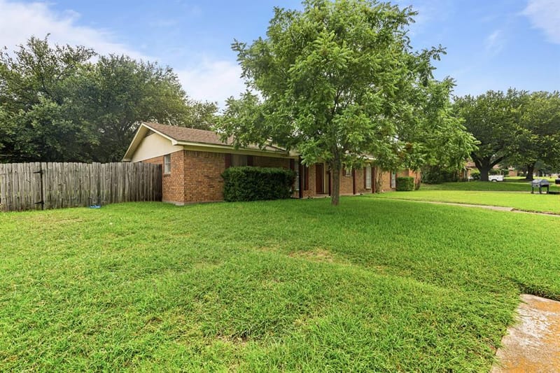505 Pinewood Lane, Hewitt TX 76643 - Photo 37
