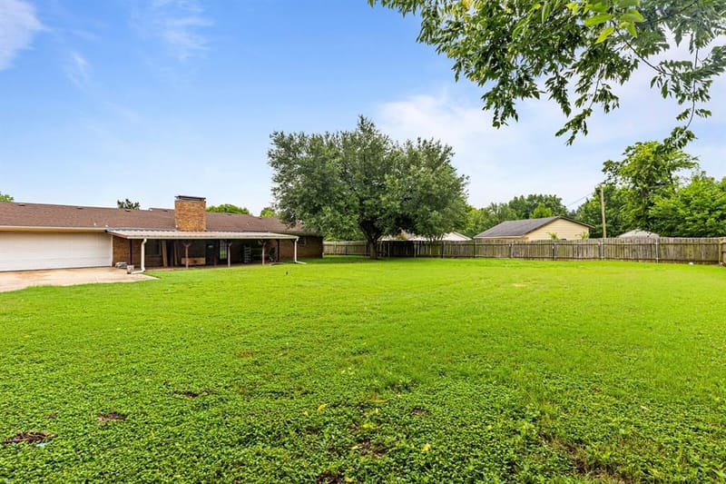 505 Pinewood Lane, Hewitt TX 76643 - Photo 31
