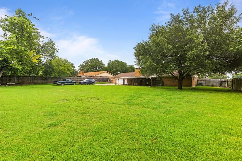 505 Pinewood Lane, Hewitt TX 76643 - Photo 29