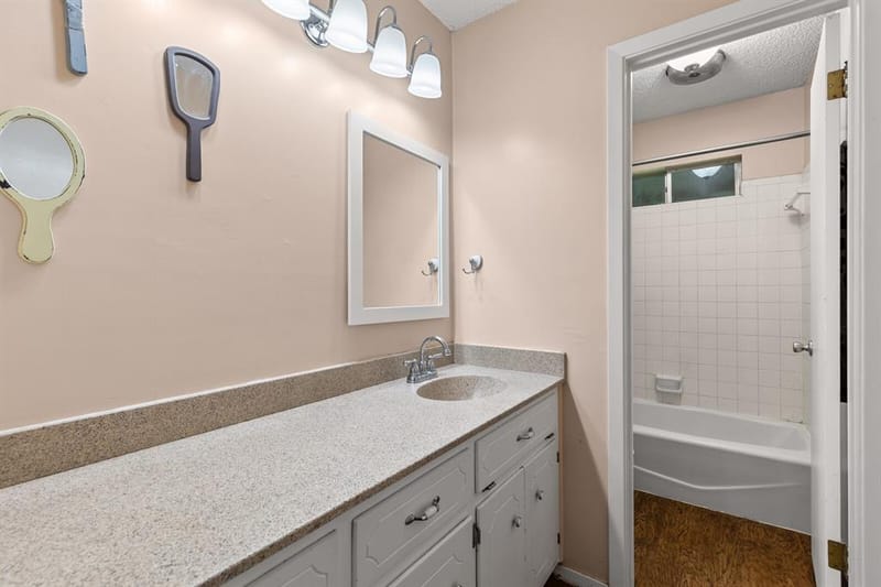 505 Pinewood Lane, Hewitt TX 76643 - Photo 25