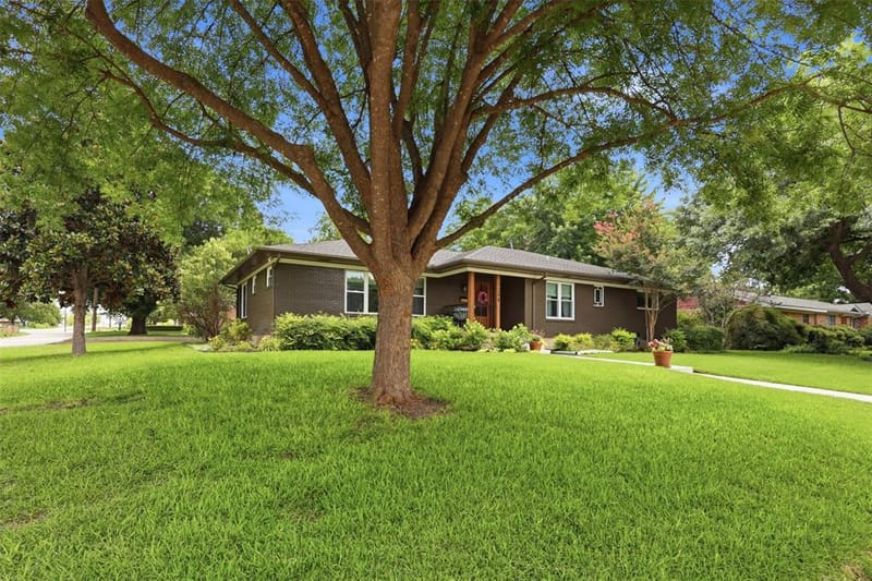 1208 N Morris Street, McKinney TX 75069 - Photo 2