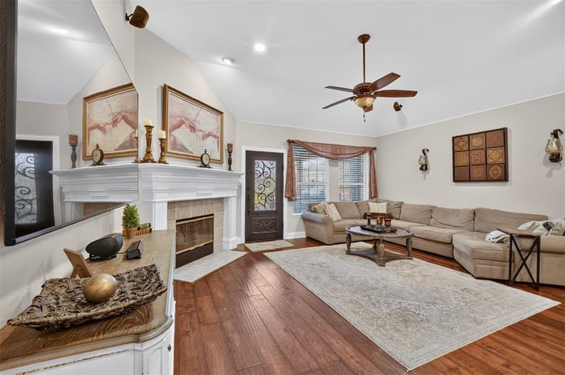 3451 Mayflower Drive, Frisco TX 75034 - Photo 6